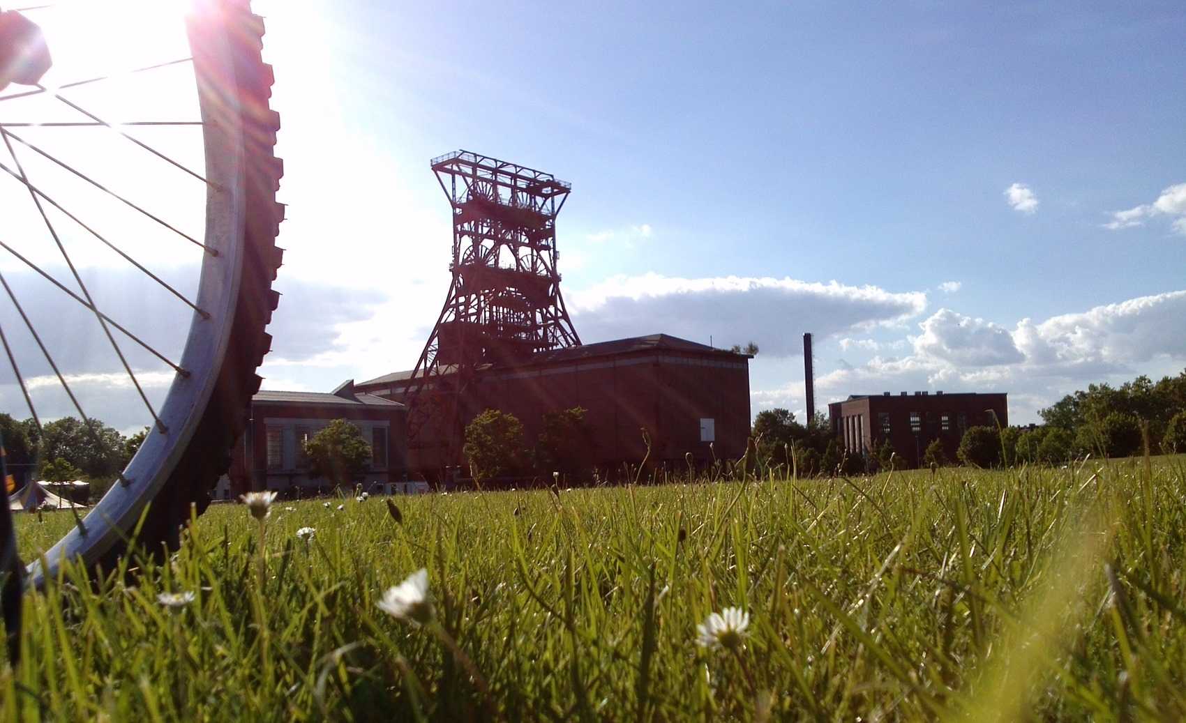 Urlaub Das blaue Gelsenkirchen: Eine Fahrt ins Herz des Ruhrgebiets