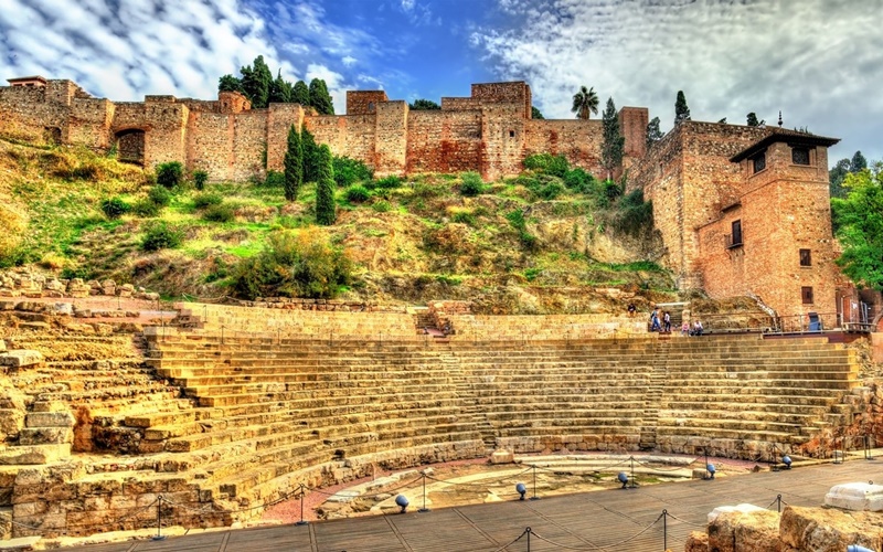 Alcazaba-und-römisches-Theater-in-Málaga