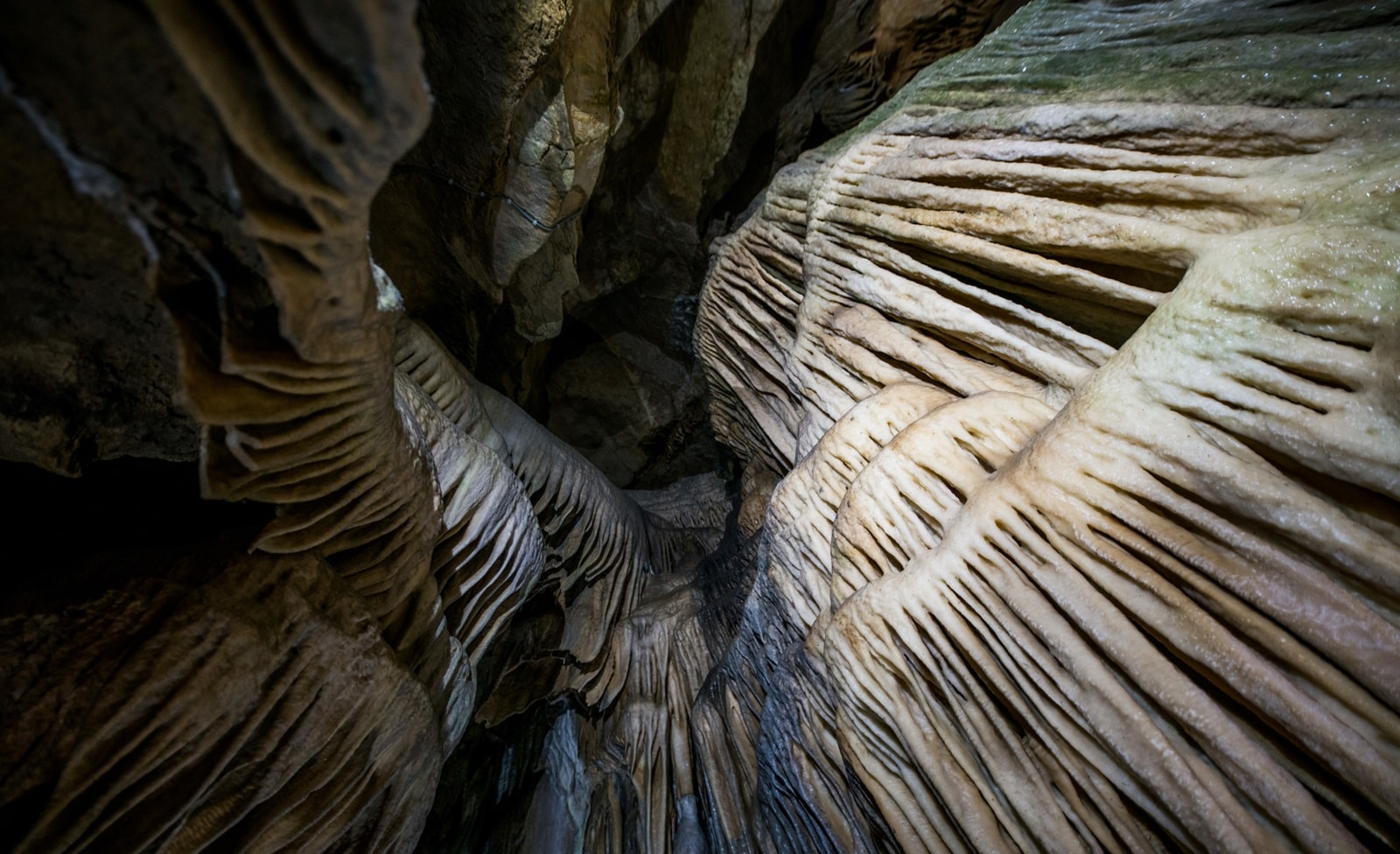 Unerforschte Höhlen In Deutschland
