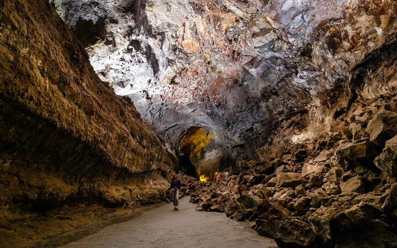 Höhlengänge der Cueva de los Verdes