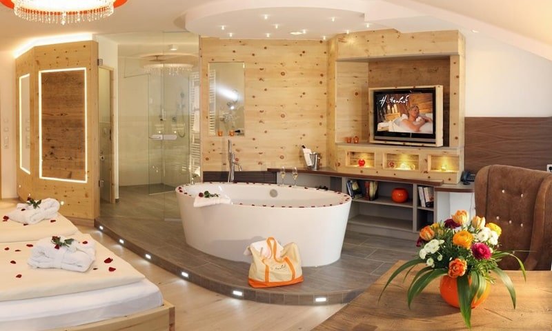 düsseldorf hotel mit whirlpool bath