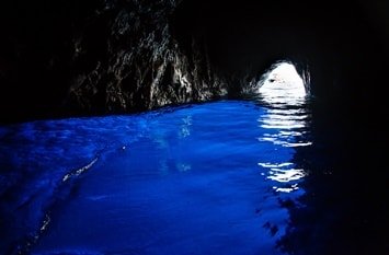 Italien Urlaub am Meer Capri Blaue Grotte
