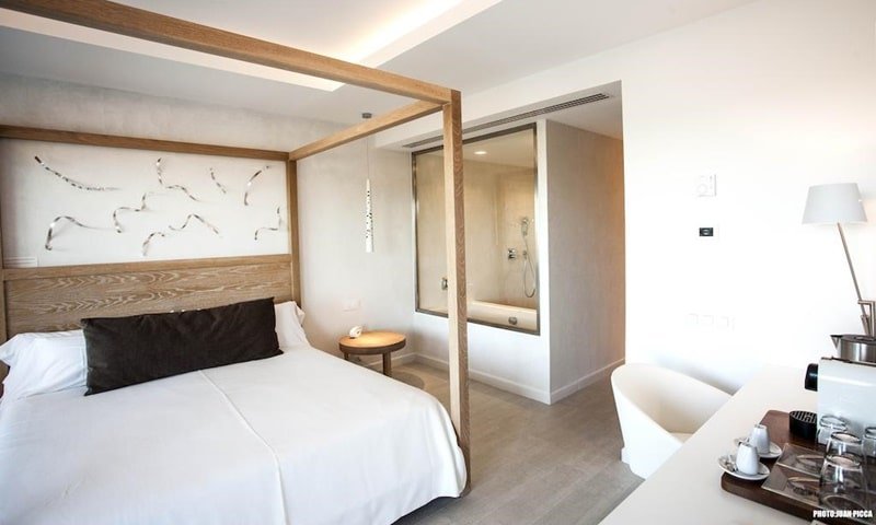 Hotel Cala Saona (2)