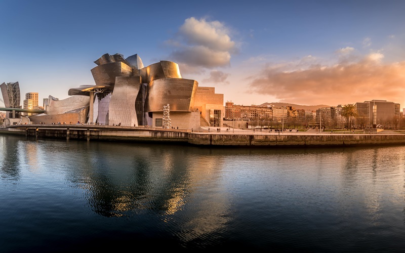 Guggenheim Bilbao Sehenswürdigkeiten
