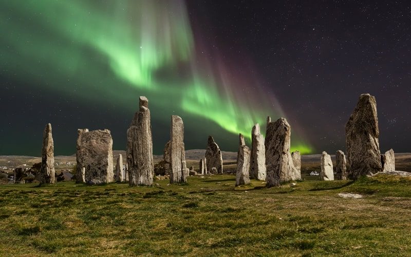 Nordlichter über dem Steinkreis von Callanish Schottland