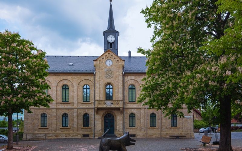 Außenansicht des Alten Rathaus in Ingelsheim.